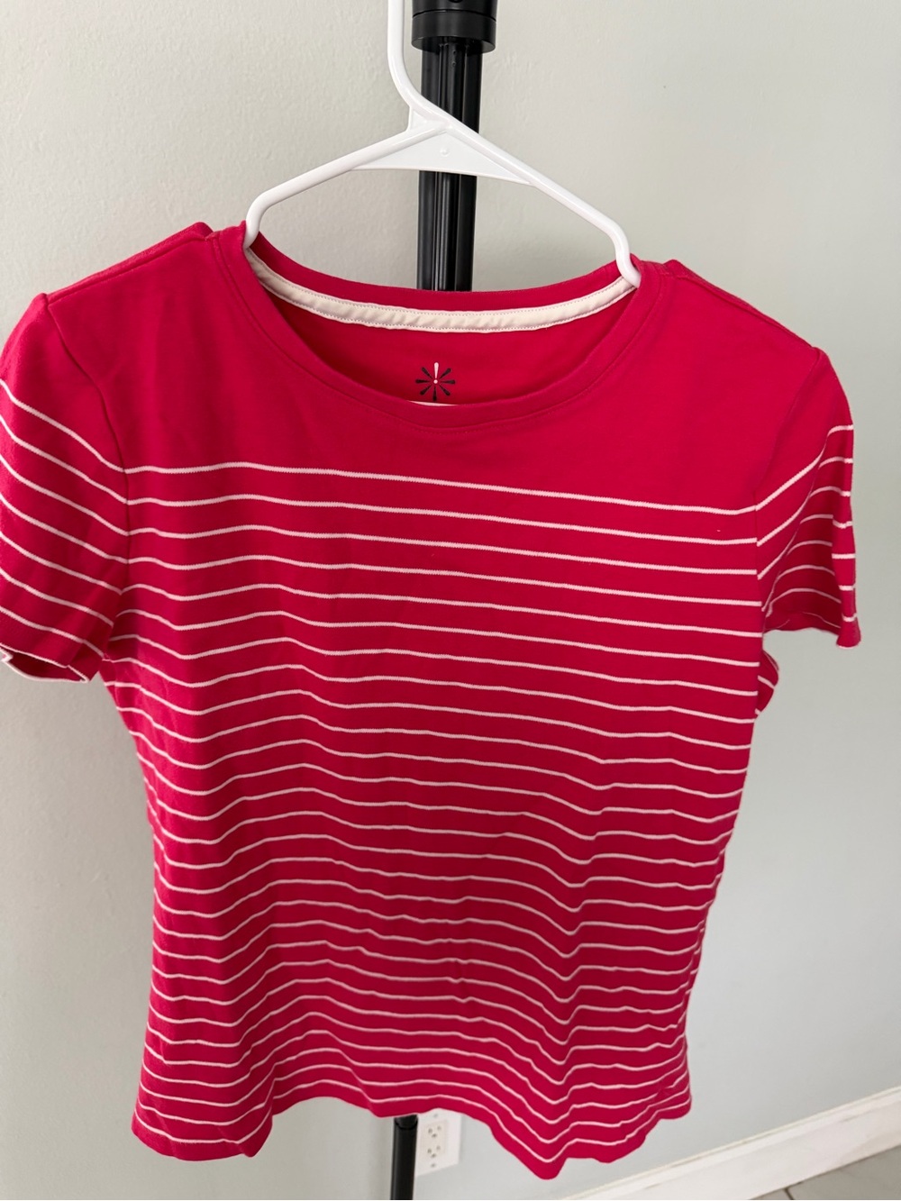 Pullover Isaac Mizrahi Hot Pink & White Striped Short-Sleeve Tee